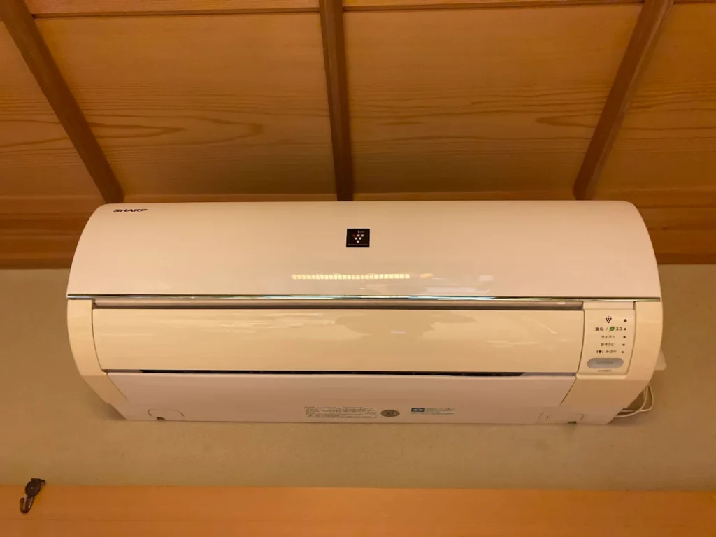 SHARPお掃除機能付きエアコン エアコンクリーニング
